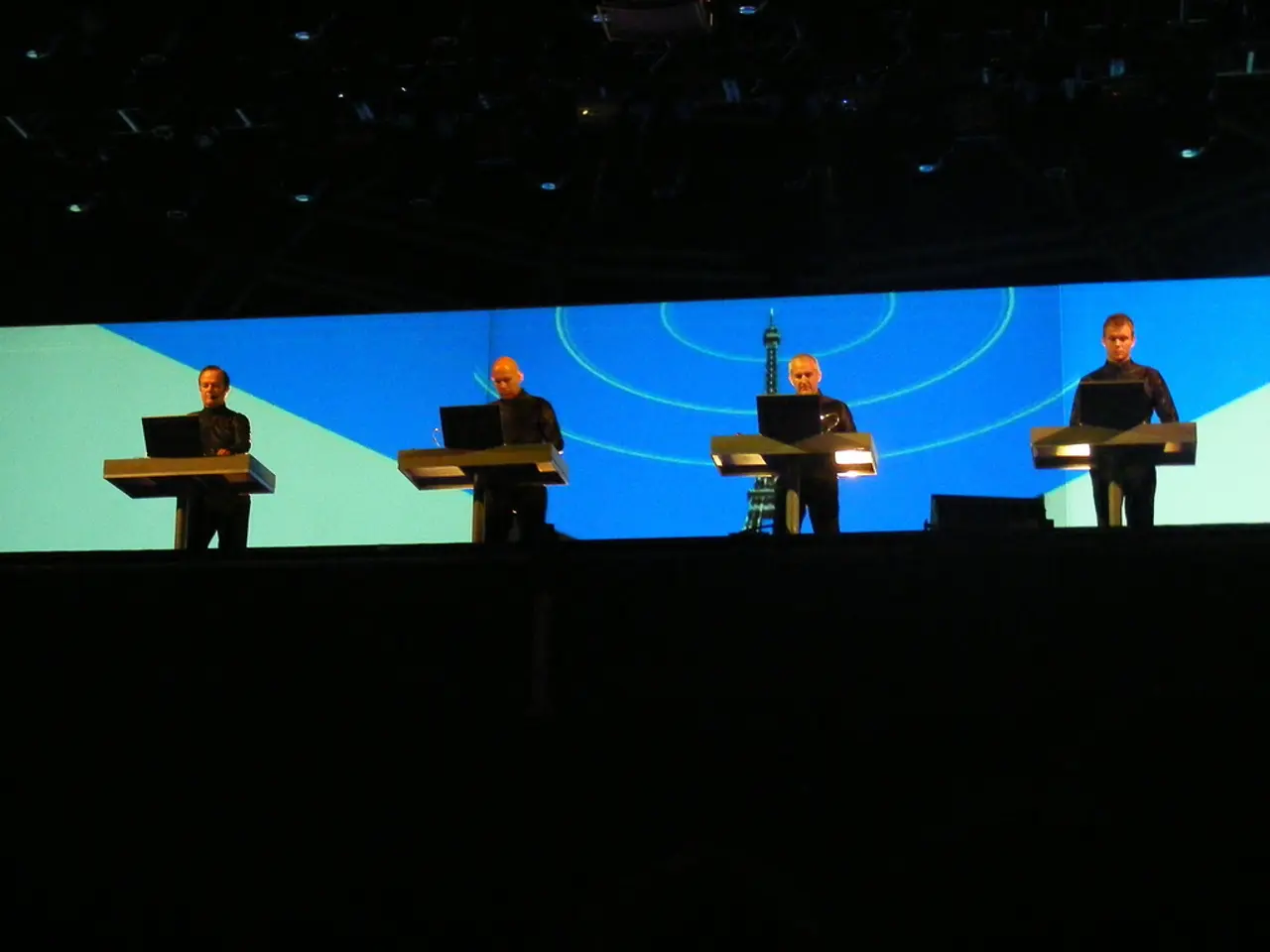 Benefits Unquestionably Accompanying a Condensed 4-Day Workweek