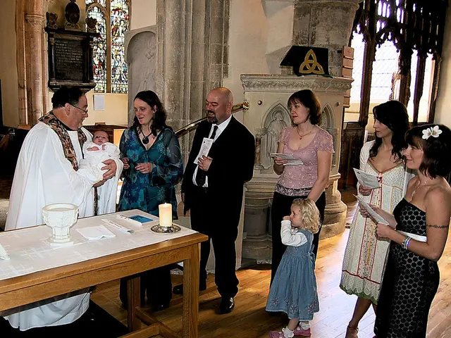 Embracing collaborative childbirth experiences for females: Hubig's approach