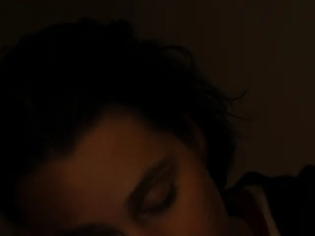 Nighttime Seizure Symptoms, Diagnosis, and Management Strategies