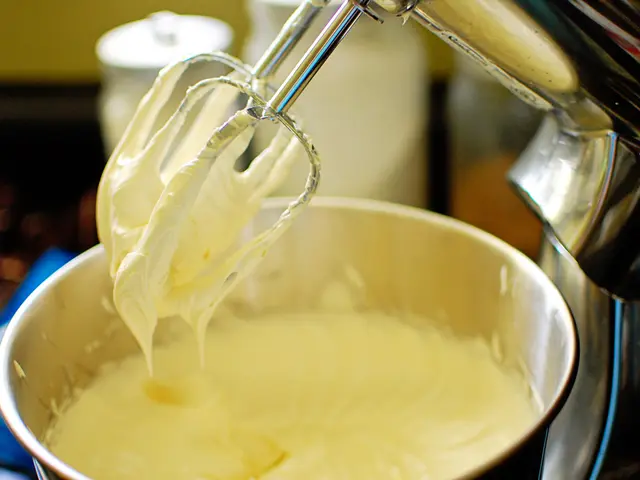 Crompton Launches Ameo Fresh Nutrient Blender, Emphasizing Ease in Making Healthy Decisions