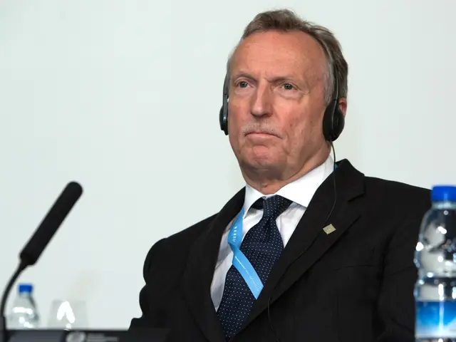 Breathing techniques to alleviate feelings of anxiety