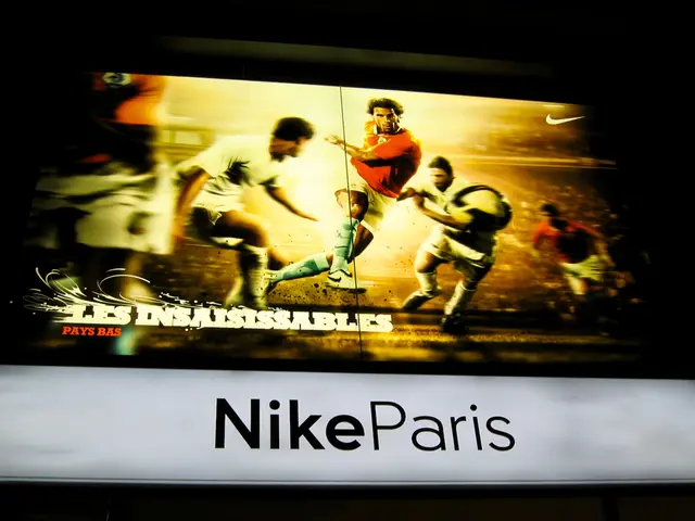 Discussion on Instant Genius Podcast: Exploring the misconception of phone addiction rather than...