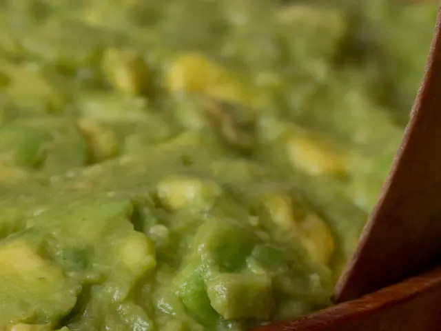 Junk food may elevate the risk of lung cancer, a recent study reveals, affecting both smokers and...