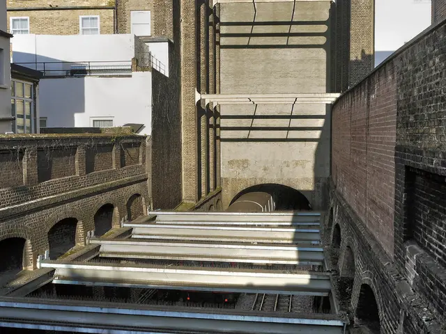 Space station continuing to lose atmosphere following unsuccessful repair attempts on ISS