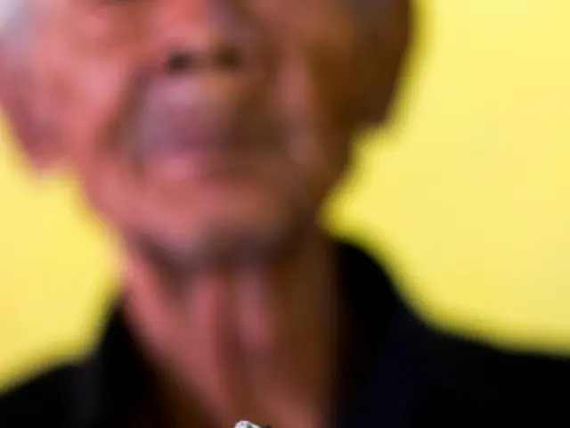 Smoke-free life post lung cancer diagnosis: Advantages and further implications