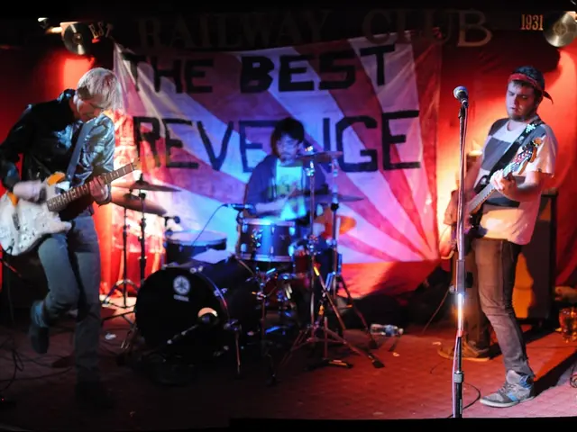 '80s Rock Musician Suffers Grave Health Issues; Wife Claims "He Passed Away in My Embrace"'