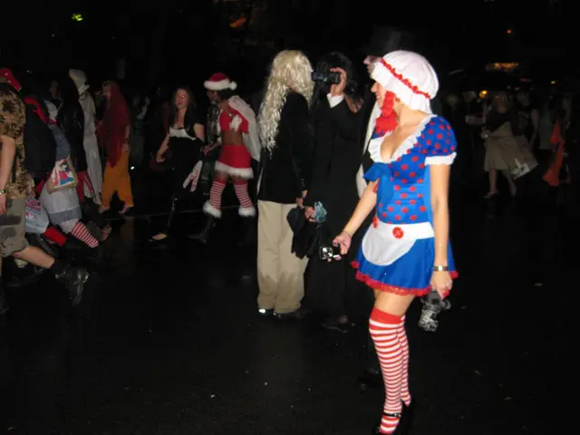 Traffic Alert: Emergency Highway Halts (Timeframe: 8:00 PM - 10:00 PM)