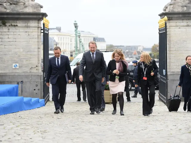 Enhance Your Office Environment: Identifying Red Flags and Techniques to Enhance Workplace...