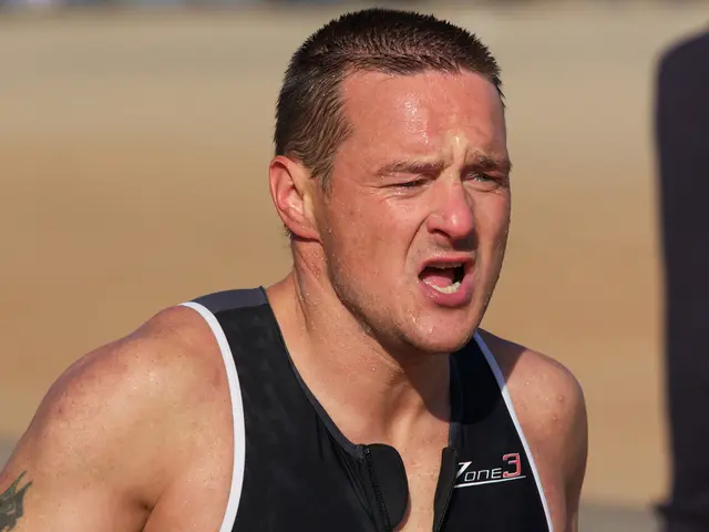 Sweating due to stress: Origins, smell, control methods, and additional insights